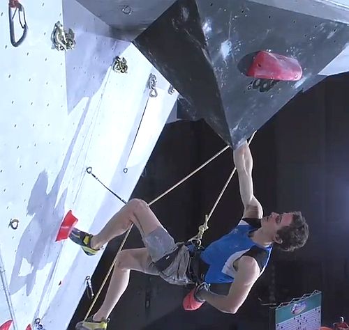 Adam Ondra finále v lezení na obtížnost